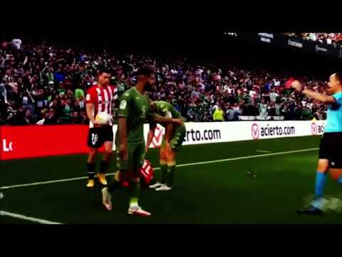 Nabil Fekir kicked him because he touched his beard (red card )😱😱🔥