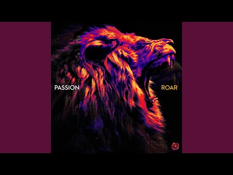 Way Maker (Live From Passion 2020) (feat. Kari Jobe, Cody Carnes)