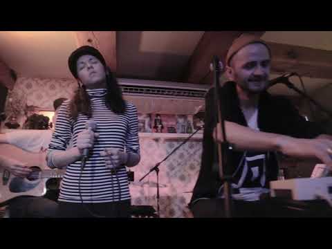 ansis — Avēnijas Aijā (pied. Kristīne Pāže), LIVE @ Omas Briljants [6/8]