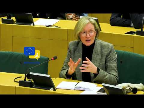 Video Thumbnail: Are Politicians Being Honest With Citizens? Europe Needs the Green Light for Dramatic Change!