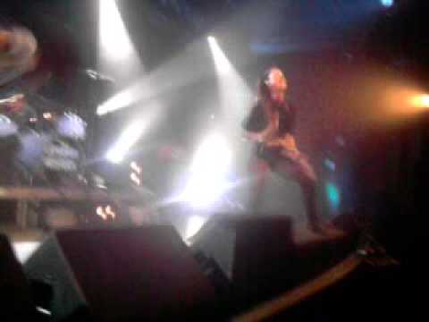 Jennifer Rostock - Heul Doch live (8.4.2010 Osnabrück-Rosenhof)