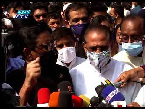 হোসেন তৌফিক ইমামকে কেন্দ্রীয় শহীদ মিনারে শেষ শ্রদ্ধা