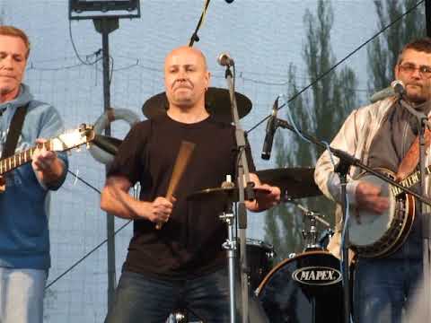 Děda Mládek illegal band - Čarodějnice ve Žlutých lázních 30.4.2013 část 1.