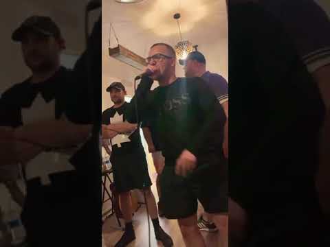 MC TRIK-E B2B MC FORBZY