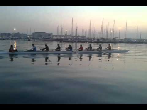 CUS Bari. Allenamento in otto fuoriscalmo.
