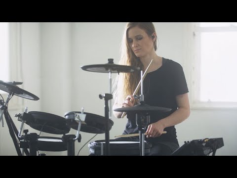 Deepen your sense of groove with Roland TD-17 Series V-Drums