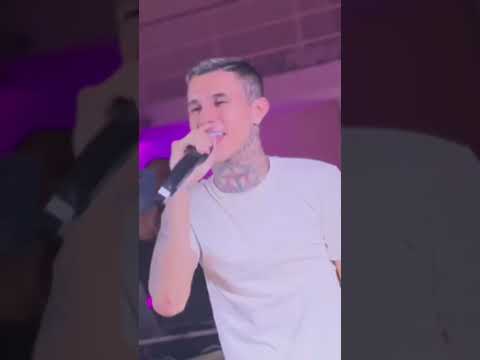 CANTANDO CHEIRO DE MATO AO VIVO COM O MC PAIVA (#SHORTS) - GABI SAIURY