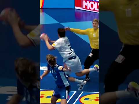 How did he manage to score?! 😳 #handball #håndbold #ehfeuro2026
