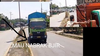 Download lagu Truck hino 500 brani oleng di pantura🤙.dan truck box🤙 mp3