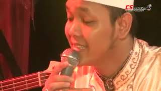 Download lagu Ustadz muna lantunan Mutiara Pekalongan ft habib ali zainal abidin azzahir - gambus mp3