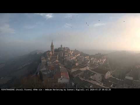 L'antico borgo di Ripatransone in timelapse