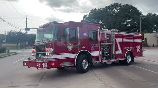 [Houston Fire Department] Engine 18 and Reserve Tower 18 Responding