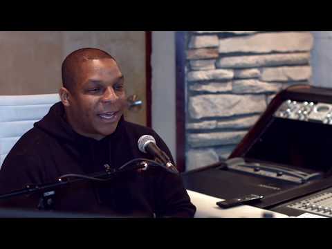download lagu mp3 mp4 Vinnie Naughty By Nature, download lagu Vinnie Naughty By Nature gratis, unduh video klip Vinnie Naughty By Nature