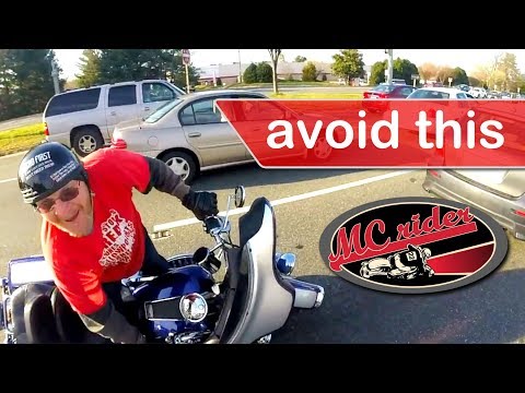 Don't Drop your Motorcycle: 5 Tips + 3 Riding Exercises