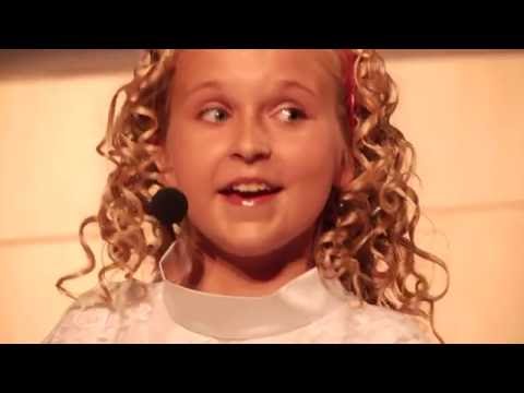 Funiculi Funicula. Denza - Aleksandra Spicberga, Miks Akots