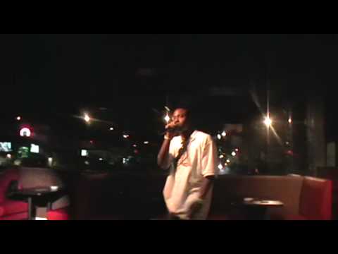 Reimo   -   Performing Live