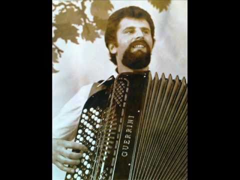 Dejan Vijatov-Virtuozna harmonika(Snimak sa takmicenja"Prva harmonika Jugoslavije 1978 god.")1/2