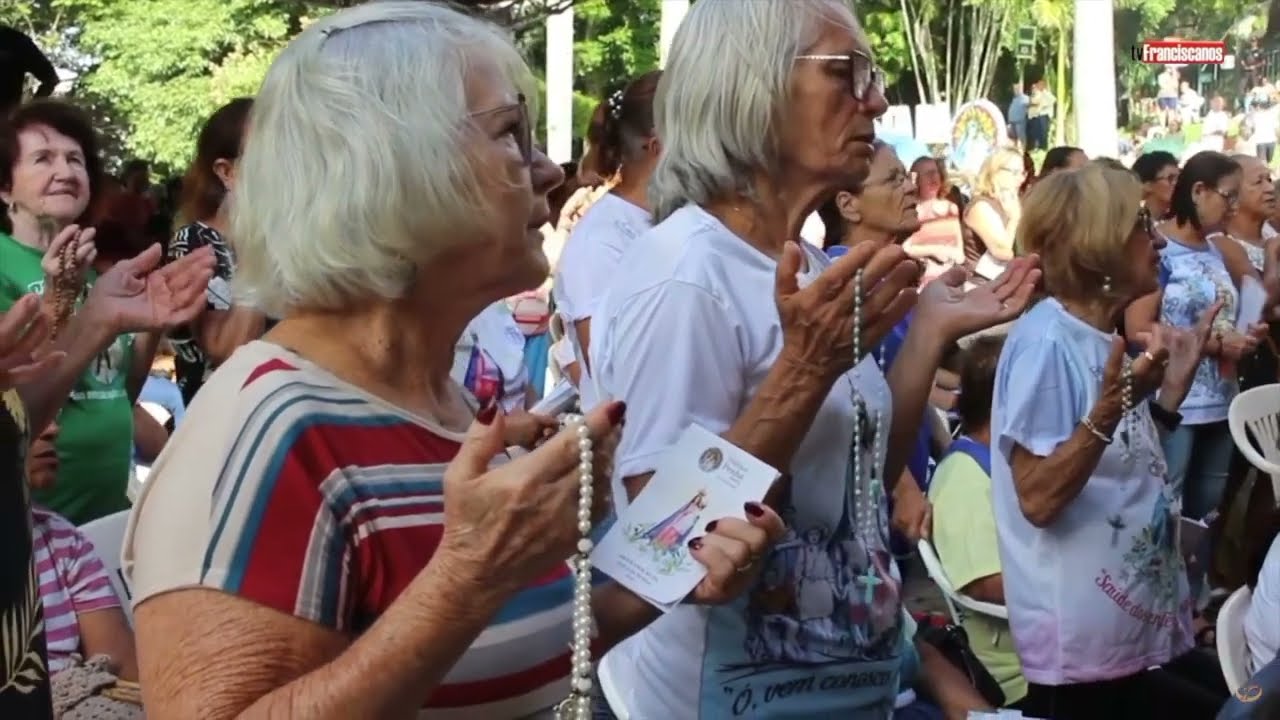 [Papa Francisco é homenageado na Festa da Penha]