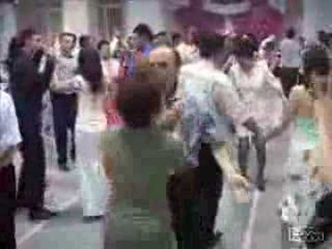 facet leje babe po pysku