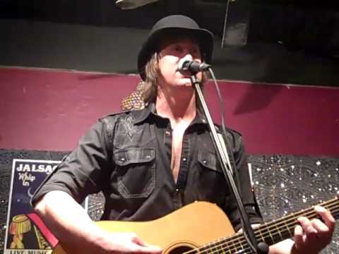 NICK RANDOLPH - I CAN'T MAKE YOU LOVE ME - WHIP IN, AUSTIN TX 11-07-2011