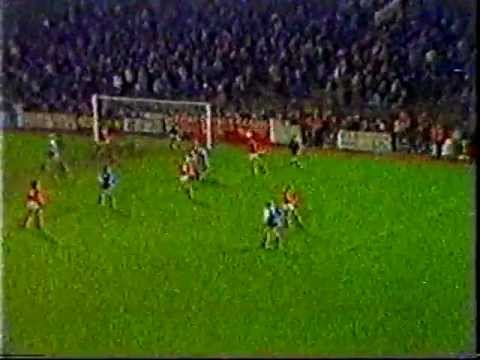 Swindon Town v Bristol Rovers, County Ground, Nov 1986