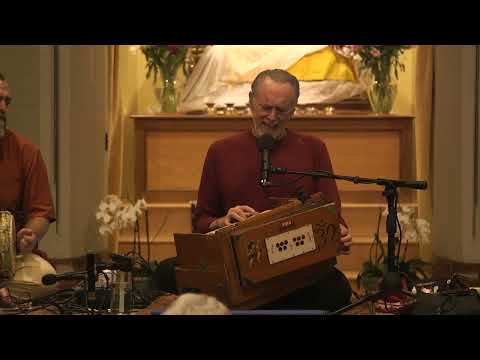 Hanuman Chalisas at Heart of Devotion Retreat Garrison NY 2023