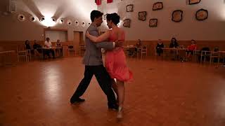 Video thumbnail for Maria Casán & Pablo Ávila: Tango Vals "Viejo Portón" de Rodolfo Biagi