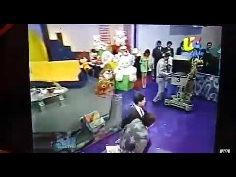 Mario Bezares. "Gallinazo" y la bolsita de coca 😆