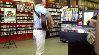 Ben Kweller performing &quot;Family Tree&quot; @ Zia on Speedway