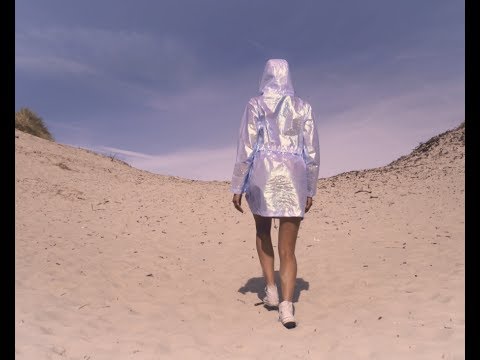 Bleu Toucan - Matin à Toucanopolis