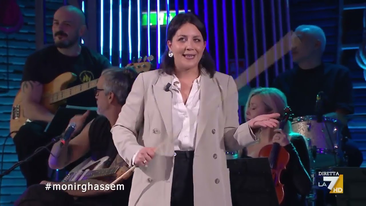 Il monologo di Monir Ghassem: "Devi coree"