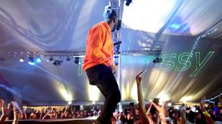 Omarion Performing &quot;Distance&quot; at the Afro Pop Festival