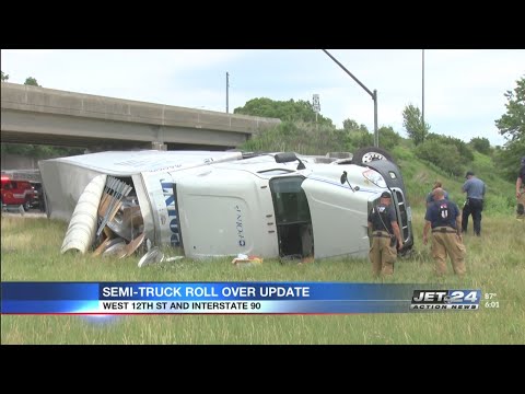 Semi rollover on I-79 Southbound closes ramp and portions of West 12th Street