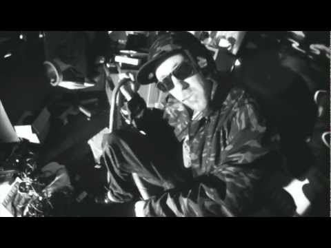 Trellion & Sniff - Out Cold