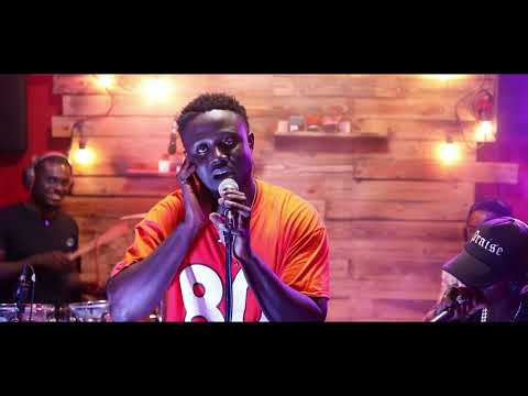 M3dal - Pull Up Live Performance ( Live & Colored )