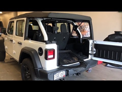 How to remove a Mopar Sunrider for a 4 door Wrangler JL | Morris 4x4 Center