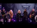 Tanya Tucker and Little Big Town Perform 