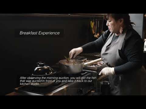 Morning Fish Market Auction Tour and Breakfast