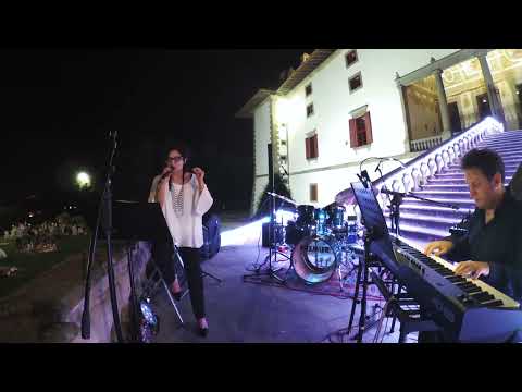 Jazz Wedding Singer in Tuscany Italy - Live Music