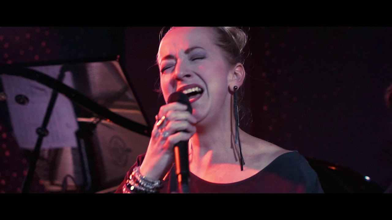 River - Veronika Vítová (Joni Mitchell) live from Jazzclub U Staré Paní