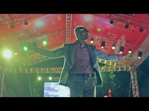 Negro Jose & Su Orquesta / Amándote En Silencio ( Live Show )