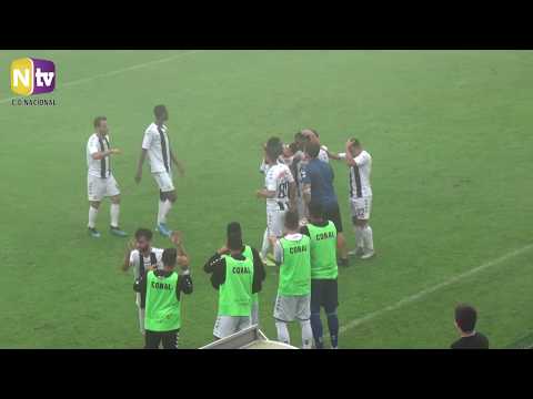 Nacional vence Penafiel e sobe ao segundo lugar
