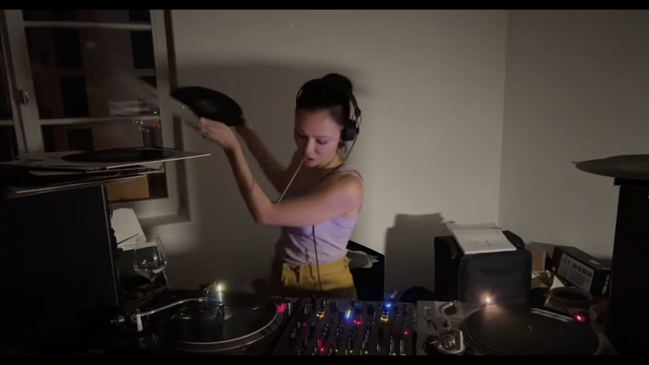 Nina Kraviz - Live @ Home Listening #1 2022