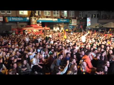 Public Viewing "Humba" Stadtmarkt Augsburg mit Alex Woldrich