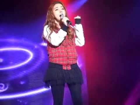 241110: (fancam) Hwayobi "A Woman Like Me"