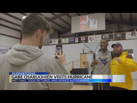 Former WVU star Gabe Osabuohien visits fans in Hurricane