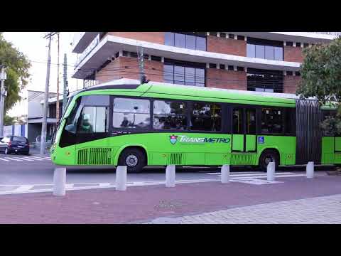 Transmetro (Bus Rapid Transit) - BRT na Cidade da Guatemala, Guatemala (4k)