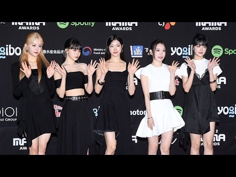 Lesserafim at MAMA 2022 Red Carpet - MAMA Awards 221129