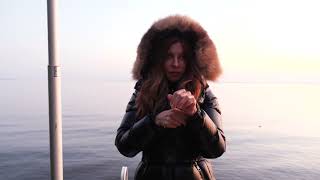 Download lagu MONCLER PUFFER ON HOT DAY ON THE LAKE ASMR mp3 Download lagu MONCLER PUFFER ON HOT DAY ON THE LAKE ASMR mp3
