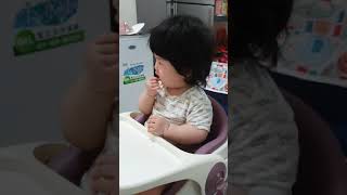 [寶寶] 7m寶寶特殊動作請益